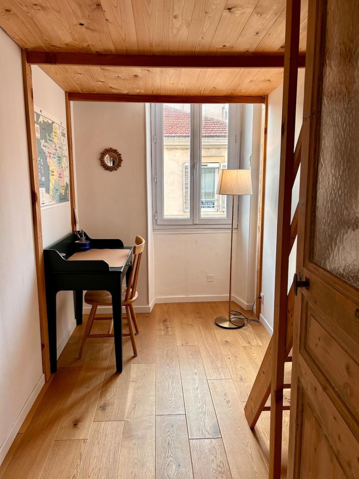 Apartment Cinq-avenues
